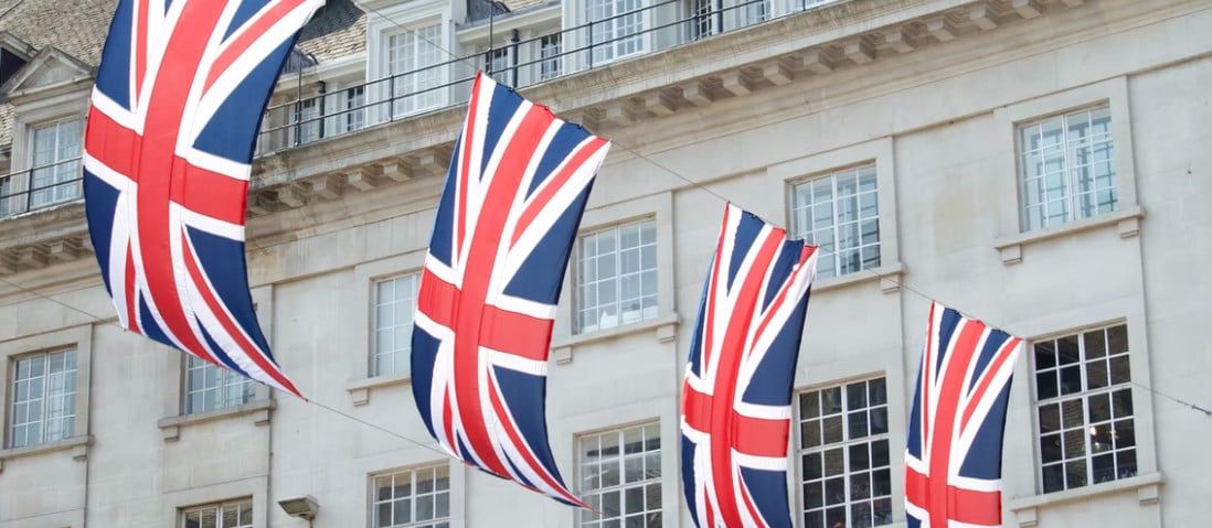 Trump odwiedzi UK