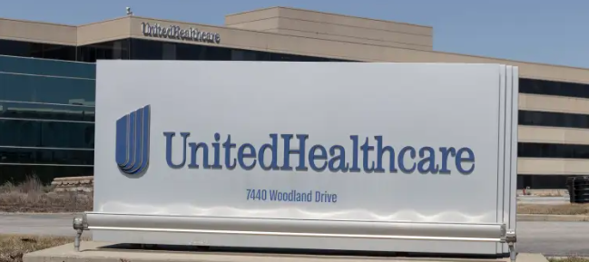 Niższe koszty leczenia napędzają wyniki UnitedHealth