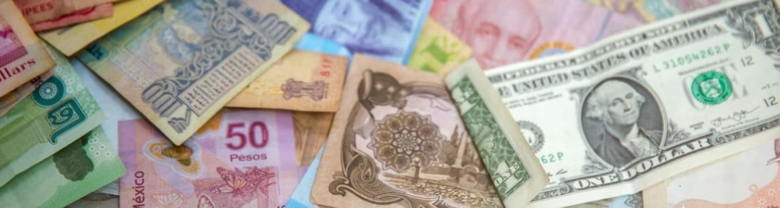 CFTC: spekulanci zwiększają zakłady na spadek dolara, rośnie pozycjonowanie na euro i waluty surowcowe