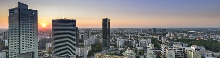 Polska: Produkcja budowlana poniżej oczekiwań, przemysł lepszy od prognoz