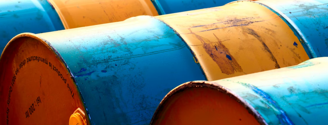 Narastająca nadpodaż ropy na globalnym rynku