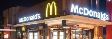 McDonald's z zyskiem na akcje w wysokości 2,83 USD i przychodami w wysokości 6,52 mld USD (Q1 2026)