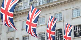 Trump odwiedzi UK