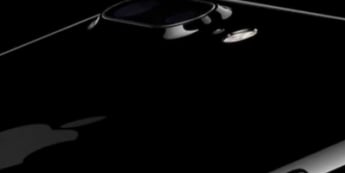 Samsung w tarapatach, Apple świętuje