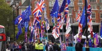 GBP: twardy brexit bardziej prawdopodobny