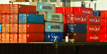Chiny podnoszą cła na towary z USA
