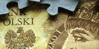 EUR/PLN spada pod 4,49