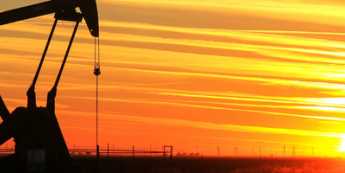 Zapasy ropy: -9,28 mln baryłek (prognoza: -1,6 mln)