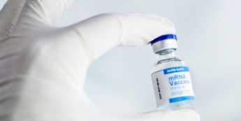 FDA: III dawka Moderny zaakceptowana