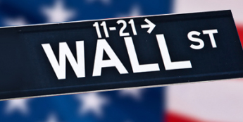 Indeksy niżej, dolar wyżej po starcie Wall Street