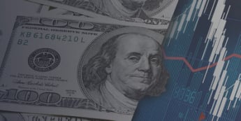 Fed tnie stopy i kończy ilościowe zacieśnianie