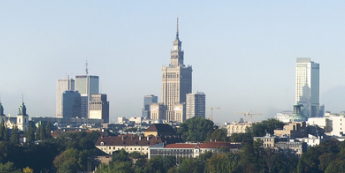 NBP kontynuuje luzowanie, złoty przerywa umocnienie