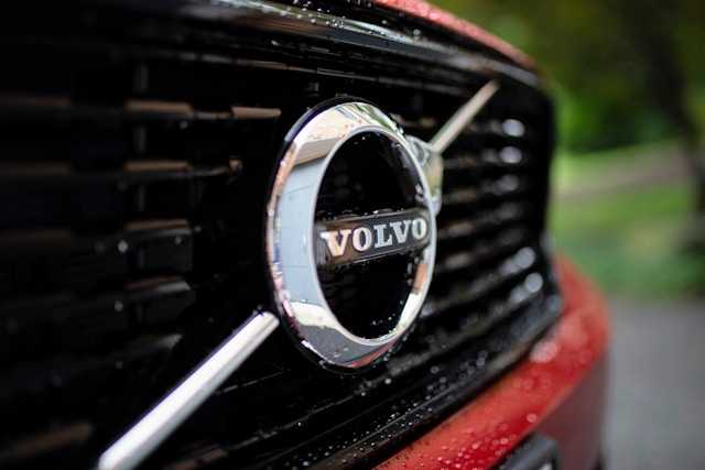 Trudny pierwszy kwartał dla VOLVO: sprzedaż spadła o 6%
