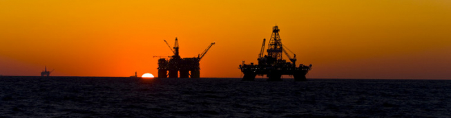 Ruszyła konferencja OPEC+, ropa w dół