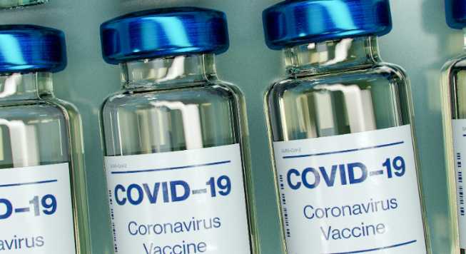 USA: koncerny farmaceutyczne i nowy szczep wirusa COVID-19