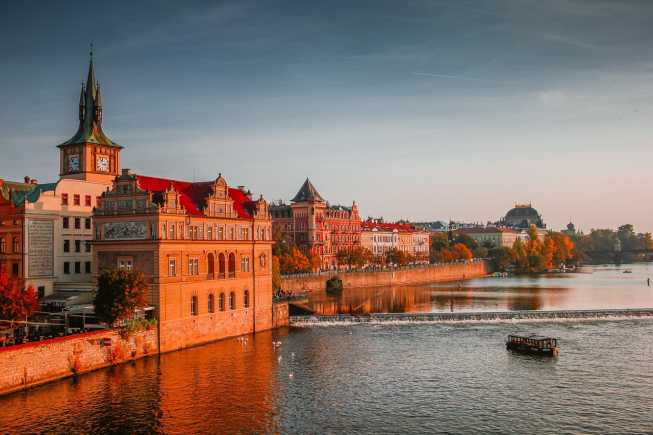 EUR/CZK: podwyżka stóp w Czechach