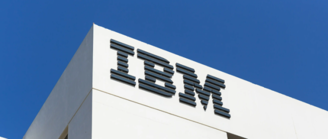 IBM potwierdza prognozy na 2025, ale rynek reaguje spadkiem