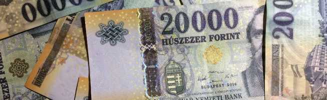 Węgry: podwyżka stóp procentowych z 5,40 proc. na 5,90 proc..